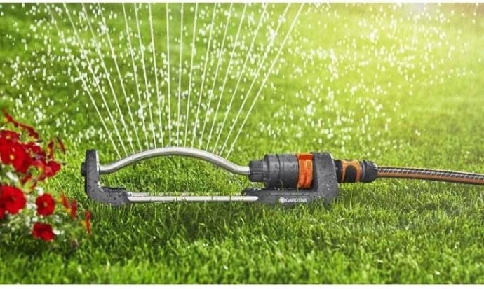 Дождеватель осциллирующий GARDENA Aqua S 18700-20.000.00 [18700-20.000.00]