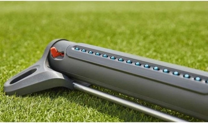 Дождеватель осциллирующий GARDENA AquaZoom M 18712-20.000.00 [18712-20.000.00]