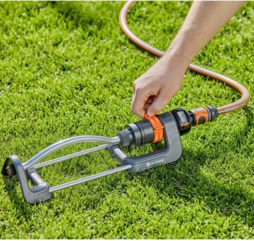 Дождеватель осциллирующий GARDENA со счетчиком воды Aquacount 18354-20.000.00 [18354-20.000.00]