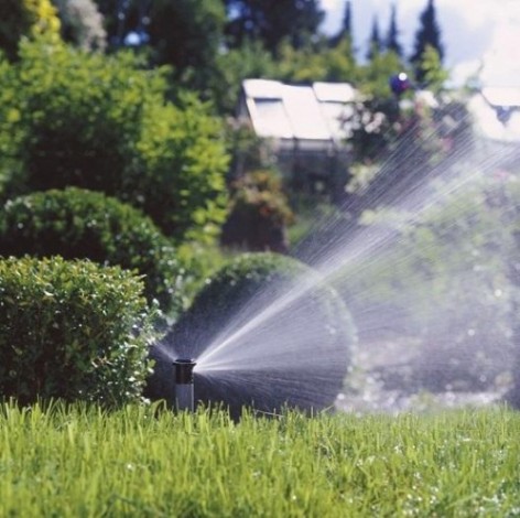 Дождеватель выдвижной полосовой GARDENA 01553-29.000.00 S ES