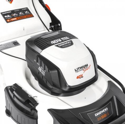 Газонокосилка аккумуляторная DAEWOO DLM 5040 Li-S самоходная Газонокосилка аккумуляторная DAEWOO DLM 5040 Li-S самоходная