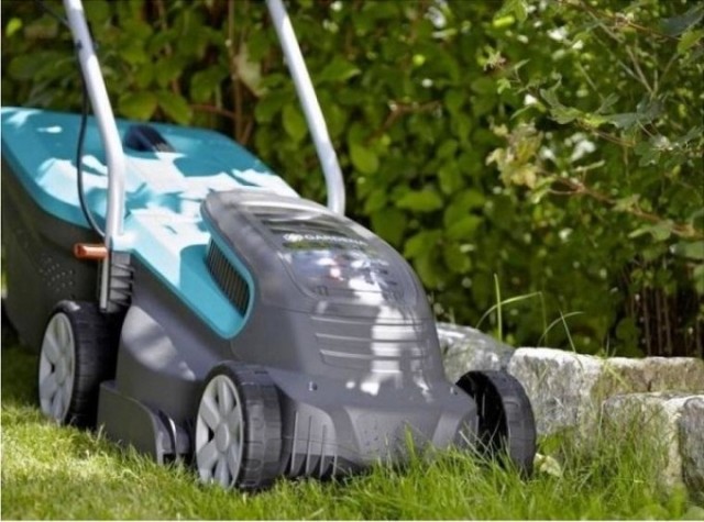 Газонокосилка аккумуляторная GARDENA PowerMax™ Li 40/32 05033-20.000.00 [05033-20.000.00]