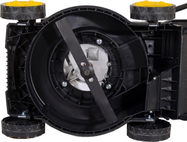 Газонокосилка бензиновая HUTER GLM-420LT [70/3/15]