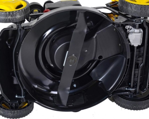 Газонокосилка бензиновая HUTER GLM-5.0 S самоходная, гильзованный двигатель [70/3/2]