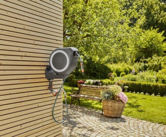 Катушка настенная GARDENA RollUp S со шлангом 15 м, белая 18602-20.000.00 [18602-20.000.00]