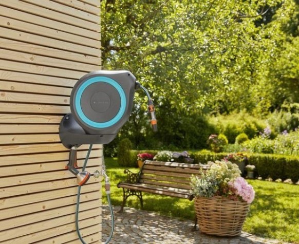 Катушка настенная GARDENA RollUp S со шлангом 15 м, голубая 18600-20.000.00 [18600-20.000.00]