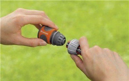 Комплект для полива GARDENA Classic (дисплей) 18345-32.000.00 [18345-32.000.00]