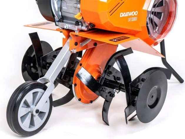 Культиватор DAEWOO DAT 5560R бензиновый Культиватор DAEWOO DAT 5560R бензиновый