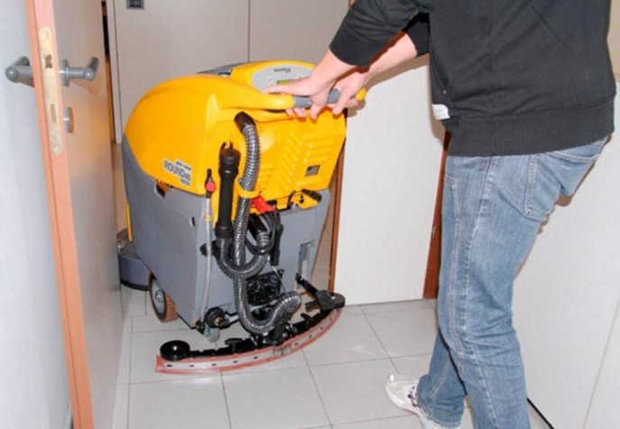 Машина поломоечная Ghibli ROUND 45 SD 55 TOUCH 10.4232.00, без акб и з/у [10.4232.00]