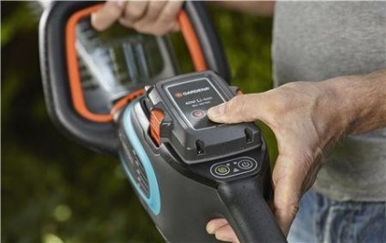 Ножницы-кусторез аккумуляторные GARDENA PowerCut Li-40/60 09860-20.000.00 [09860-20.000.00]