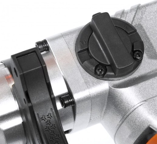 Перфоратор DAEWOO DAH 1050