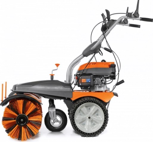 Подметальная машина DAEWOO DASC 70100 Подметальная машина DAEWOO DASC 70100