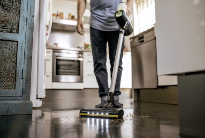 Пылесос аккумуляторный KARCHER VC 6 Cordless ourFamily Extra (1.198-674,0) [1.198-674.0]