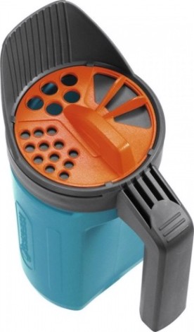 Разбрасыватель удобрений и семян GARDENA ручной маленький 03255-20.000.00 [03255-20.000.00]