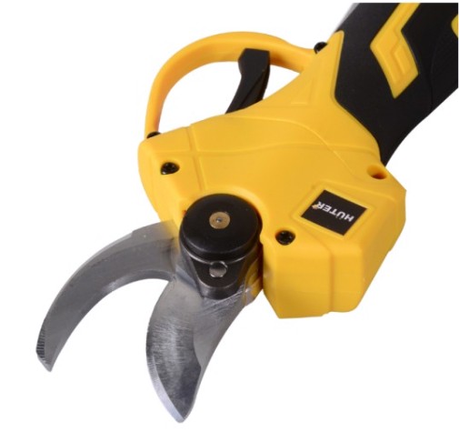 Секатор аккумуляторный HUTER CP-20Li-2K EA [70/13/70]