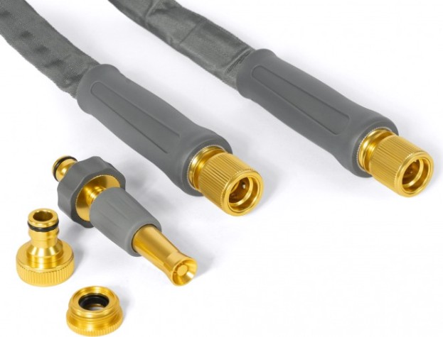 Шланг текстильный DAEWOO TitanFlex 5/8" х 15 м с комплектом для полива [DWH 9122]