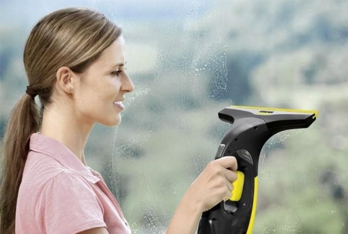 Стеклоочиститель KARCHER WV 2 Black Edition (1.633-425.0), аккумуляторный [1.633-425.0]