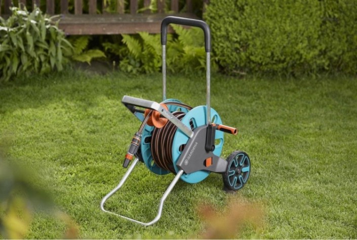 Тележка GARDENA для шланга cleverroll m easy с комплектом для полива [18517-28.000.00]