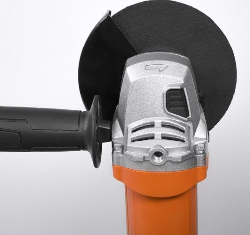 Угловая шлифмашина DAEWOO DAG 1250-125