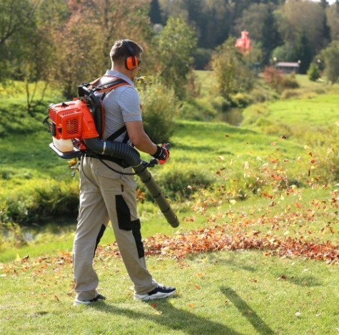Воздуходувка-пылесос бензиновая DAEWOO DABL 520 ранцевая